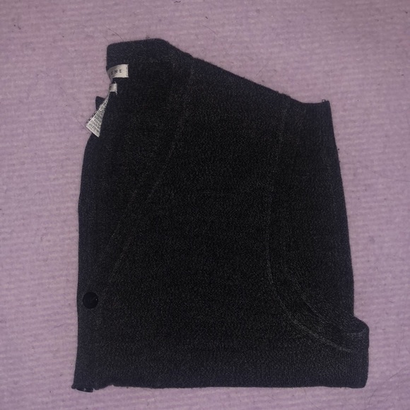 Geoffrey Beene •Super Soft Button-Up Vest - Picture 9 of 11